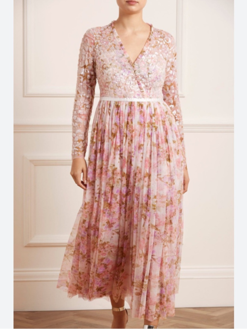 Needle & Thread Darling Meadow V-Neck Pink Sequin Long Sleeve Maxi Dress Size 18